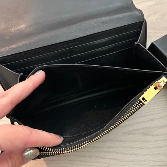 Saint Laurent black large soft leather wallet - Picture 5 of 12